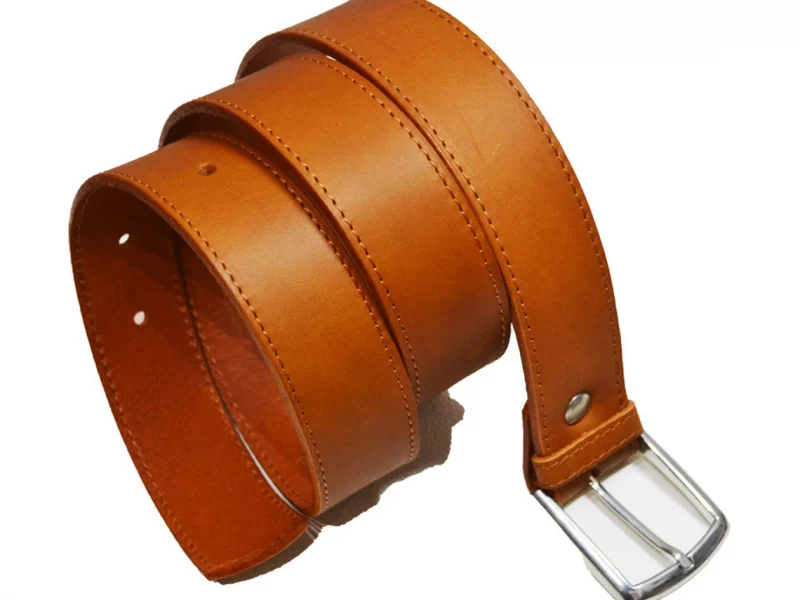 Unisex light brown leather belt